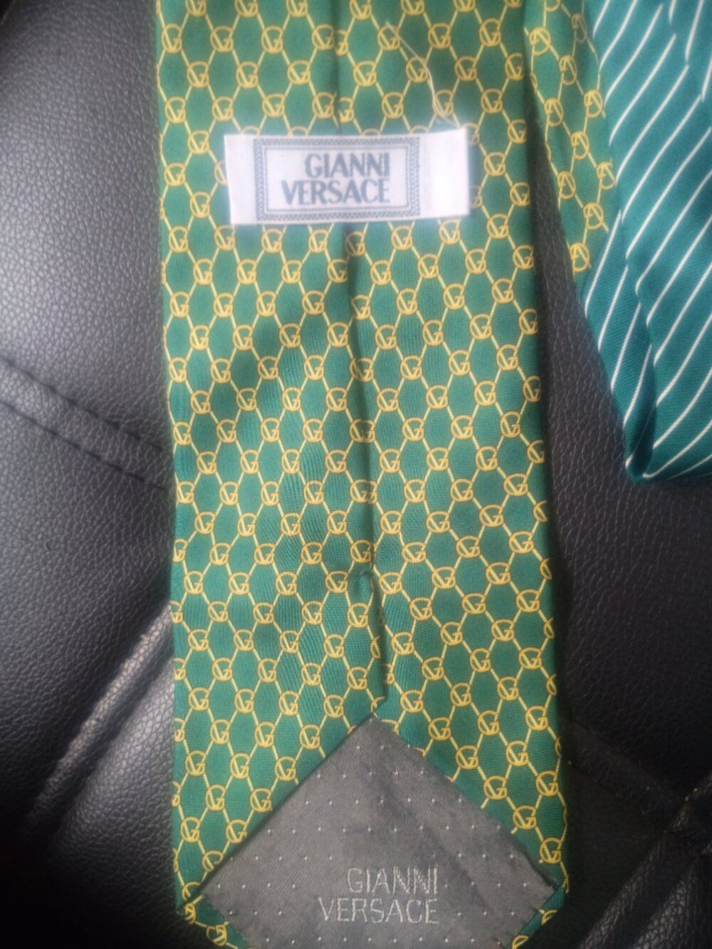Authentic *Vintage* Men's Gianni Versace Necktie, 1990's